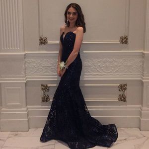 Meet your Posher, Nancy